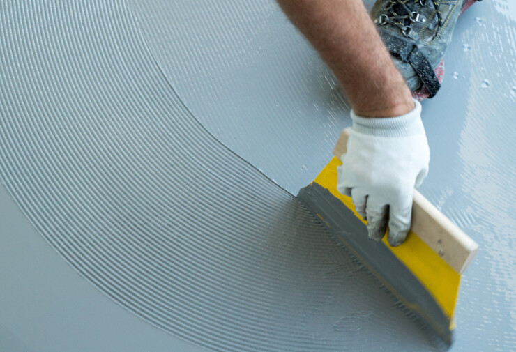 Recouvrir facilement un carrelage de salle de bains